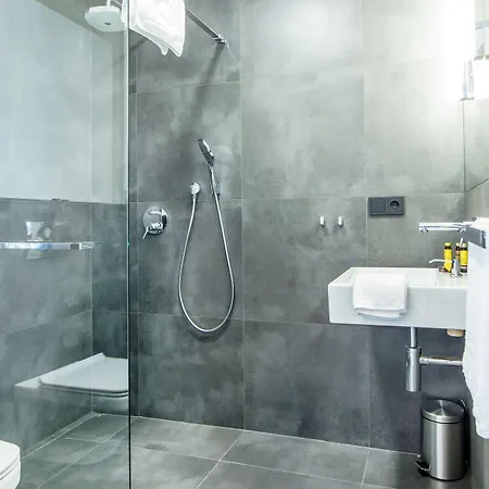 Krakow Central Apartments דירה קרקוב