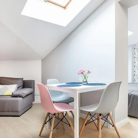 Krakow Central Apartments דירה קרקוב