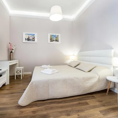 Krakow Central Apartments