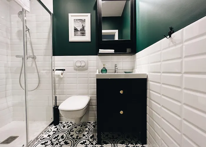 Krakow Central Apartments شقة