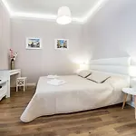 Krakow Central Apartments Διαμέρισμα *